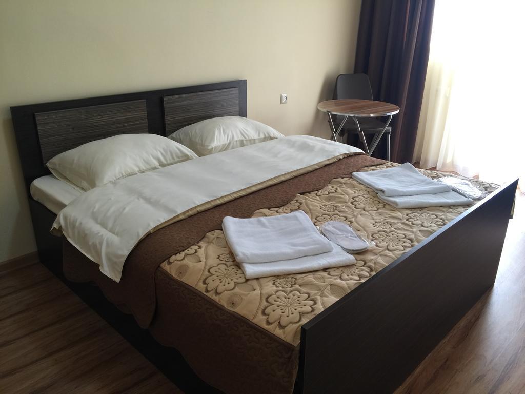 Best Hotel Aygestan Yerevan Exterior photo